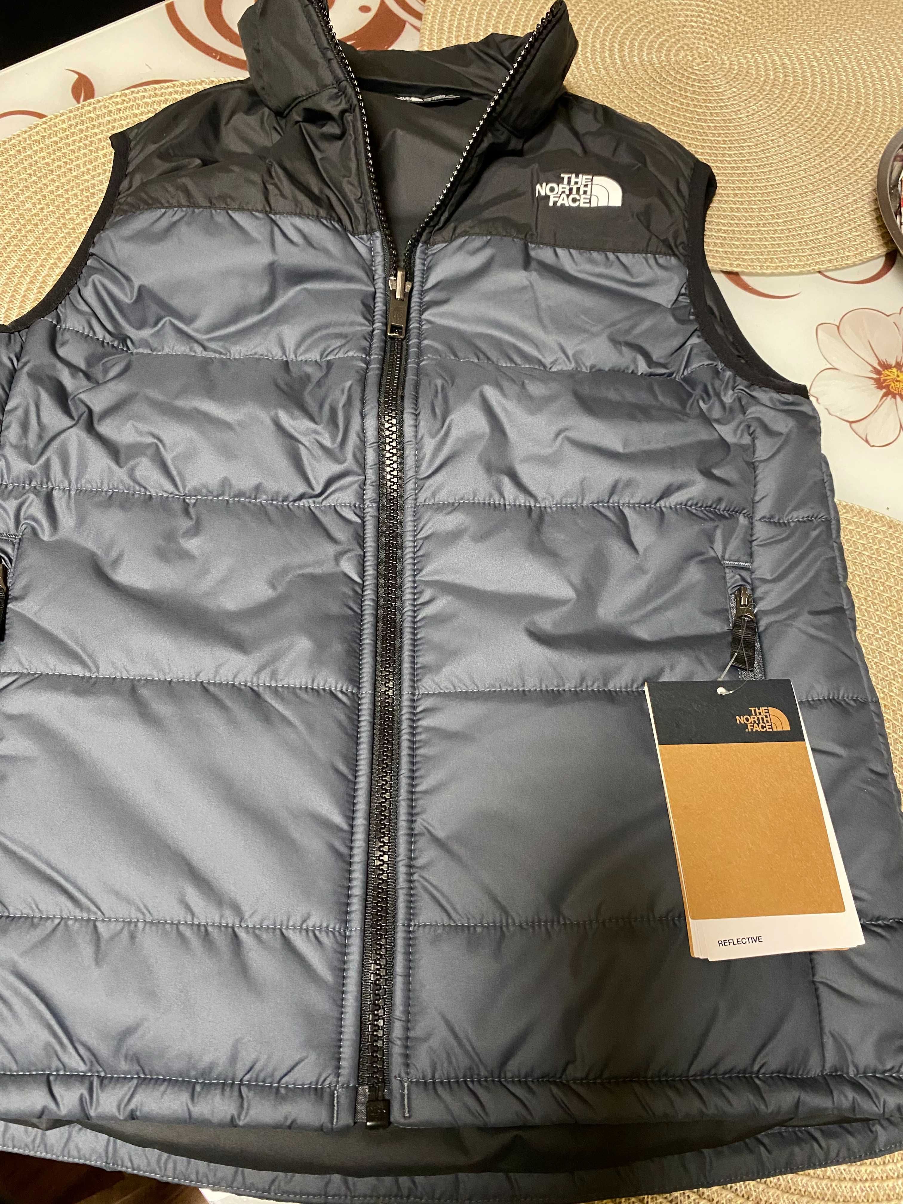 Vestă   copii   THE NORTH FACE   Marimea L , varsta 12-13 ani ORIGINAL