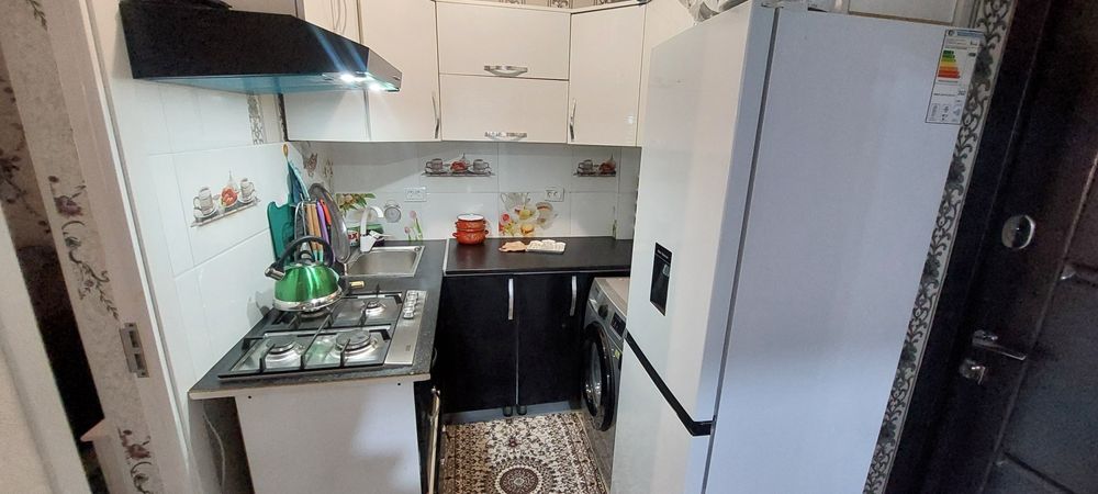 Задаётся 2 вух комнатная  квартир аренду , толко порятични людей п/з