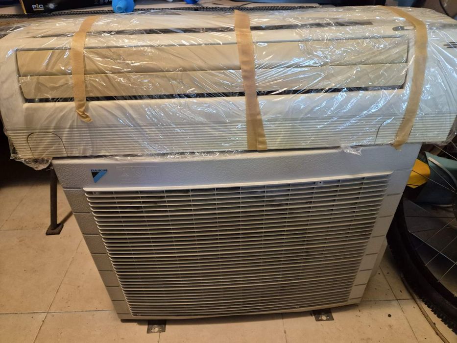 Инверторен Климатик Daikin 14-ка