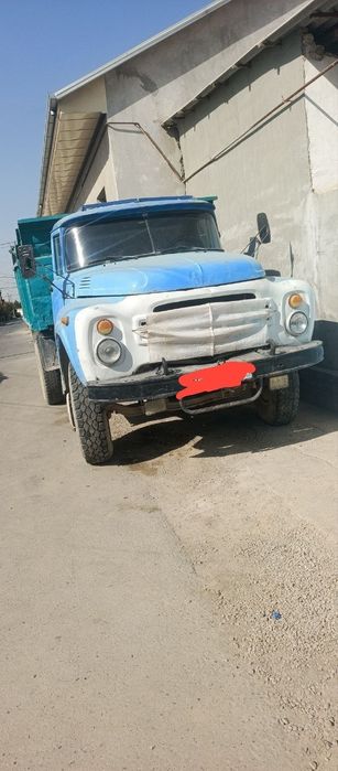 Zil yuk mashinasi