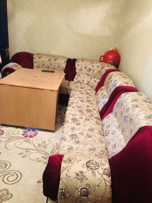 Мягкий уголок длЯ зала
