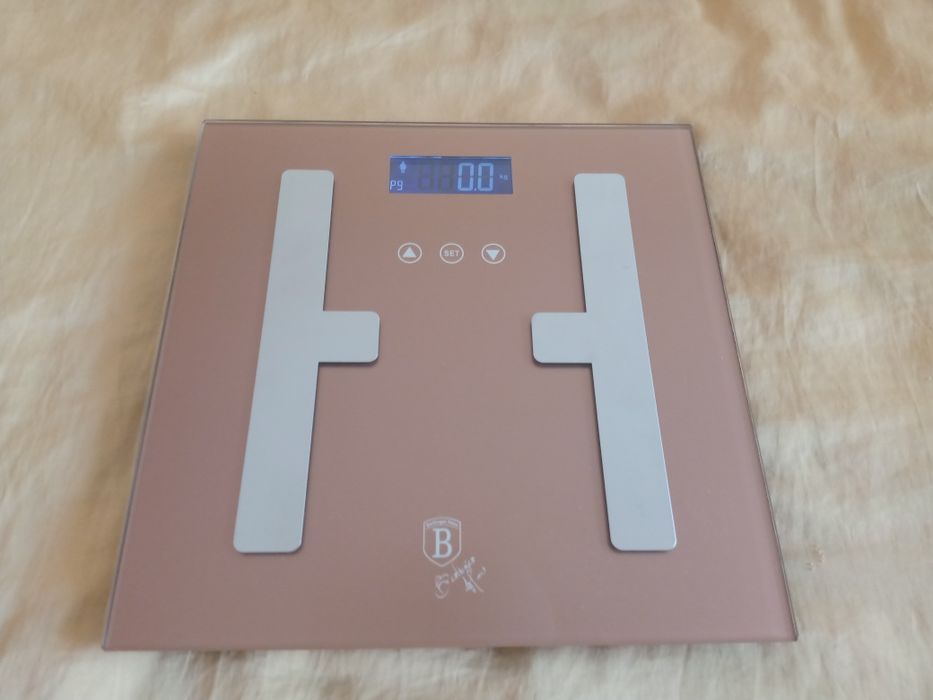 Домашно кантарче с разнообразни функции