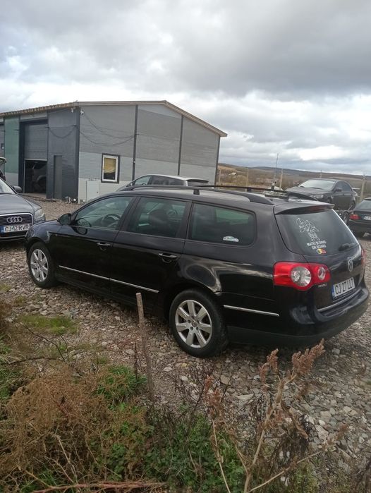 Vand pentru piese de schimb passat B6 anul 2007