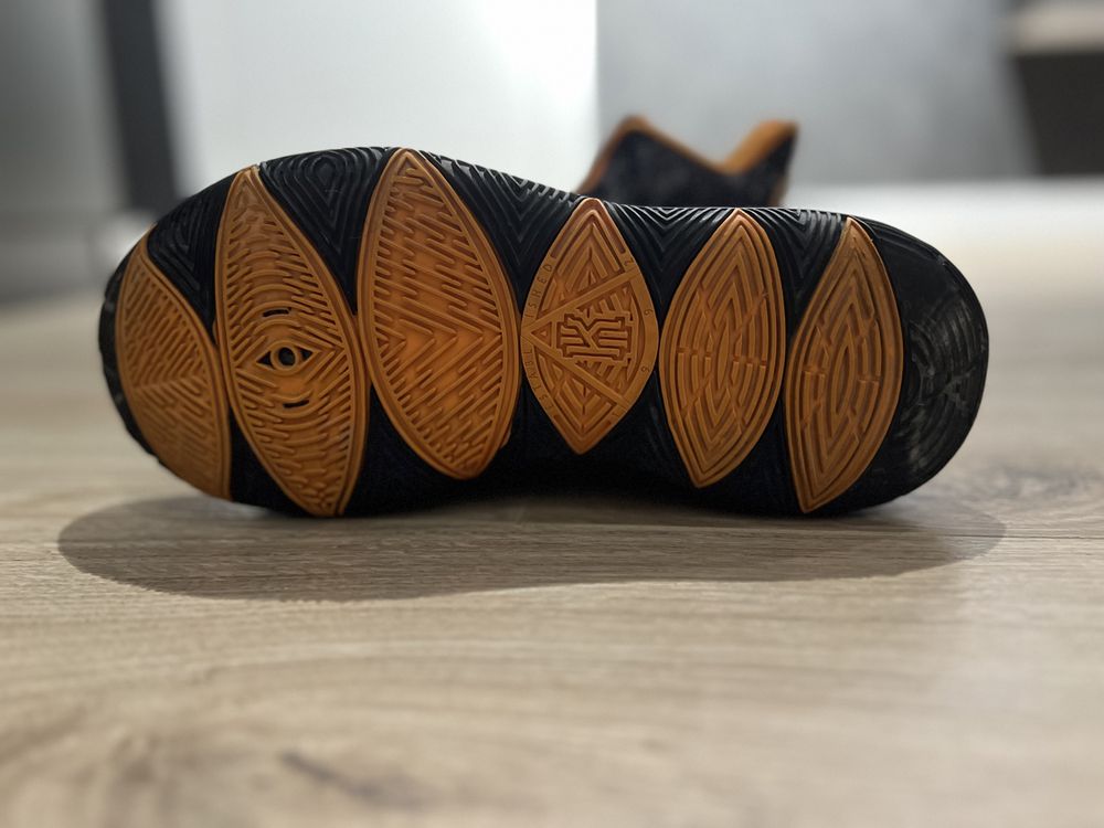 Кроссовки Nike Kyrie 5 Taco PE