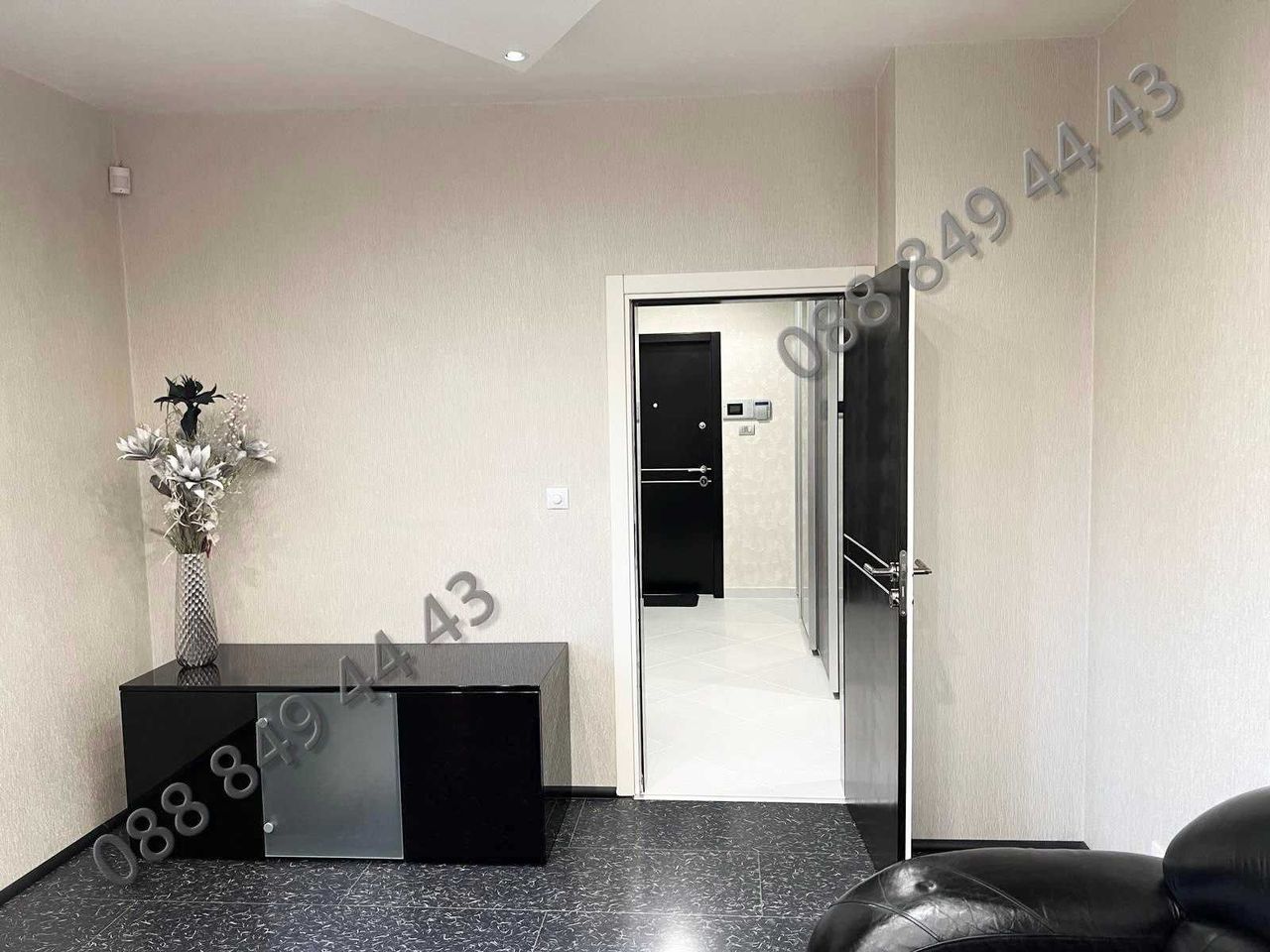 Продава се Четиристаен апартамент в София, Хаджи Димитър - 118 кв.м за 2628 €/кв.м - Снимка #9