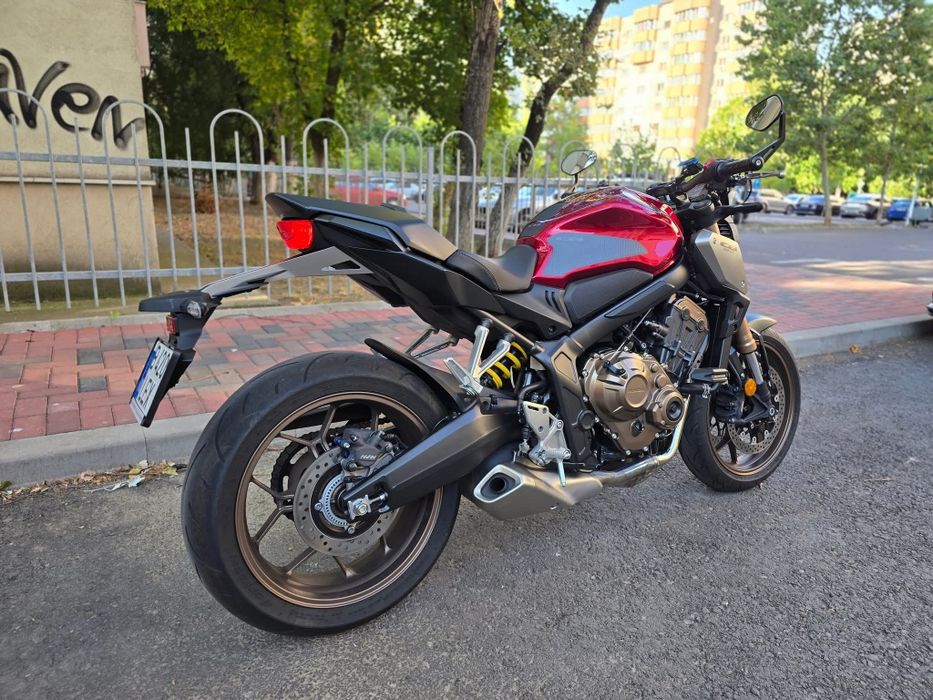 Honda CB650R 2023