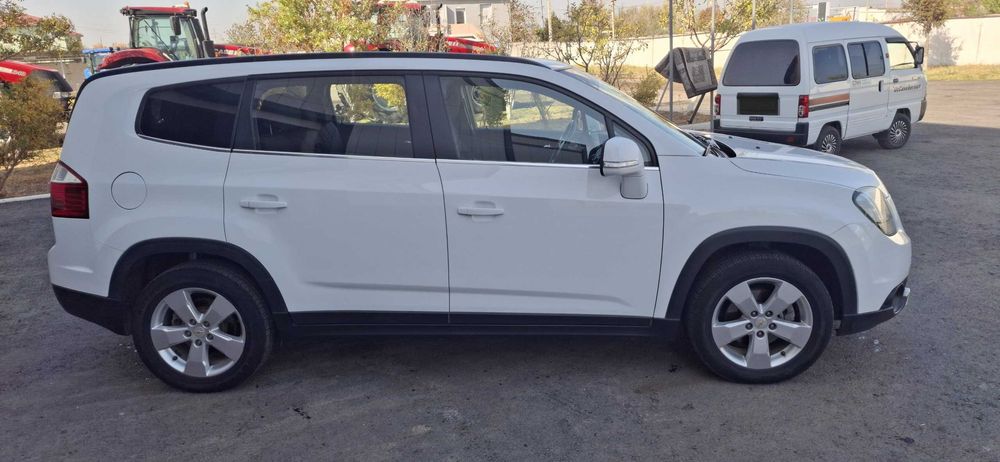 Chevrolet Orlando LTZ full