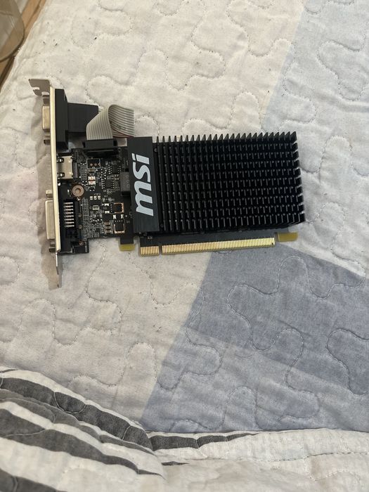 placa video MSI GeForce GT 710