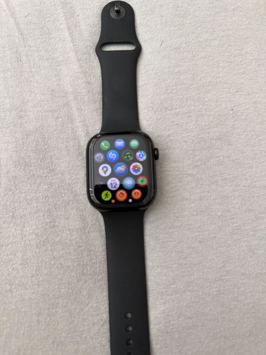 Продавам Apple Watch 10 46mm Jet Black