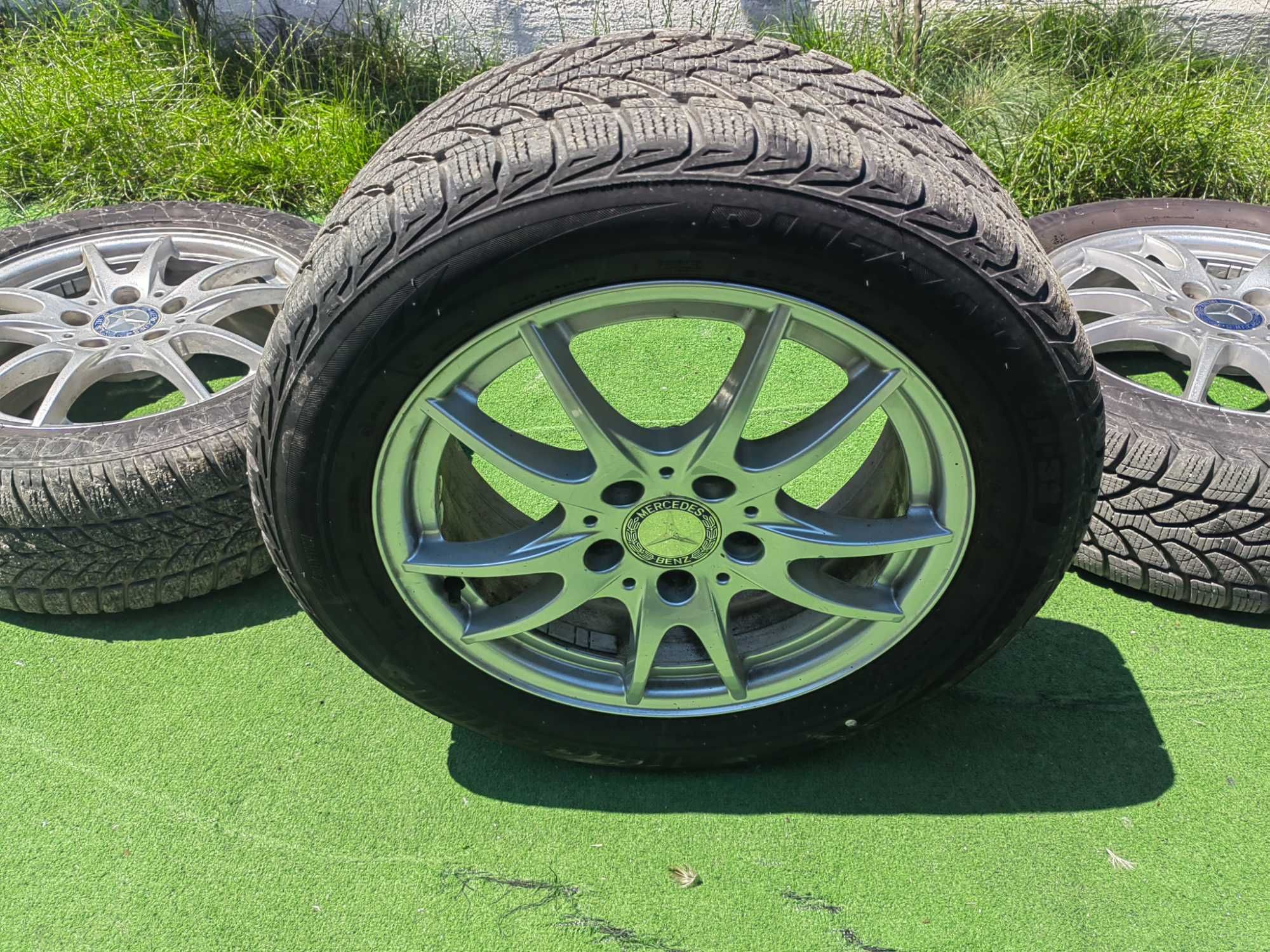 Жанти за мерцедес cla 16 s zimni gumi