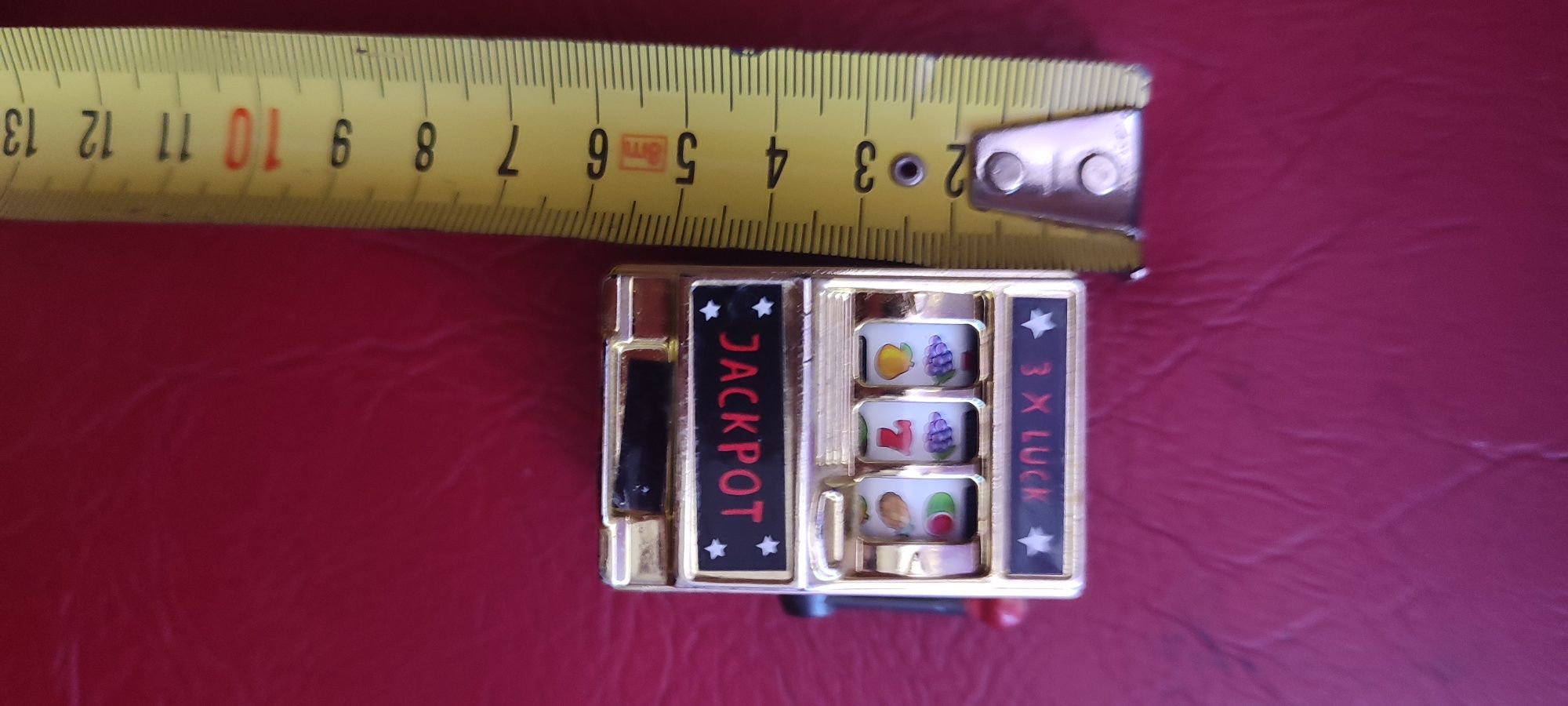 slot machine 5cm miniatura-20 lei