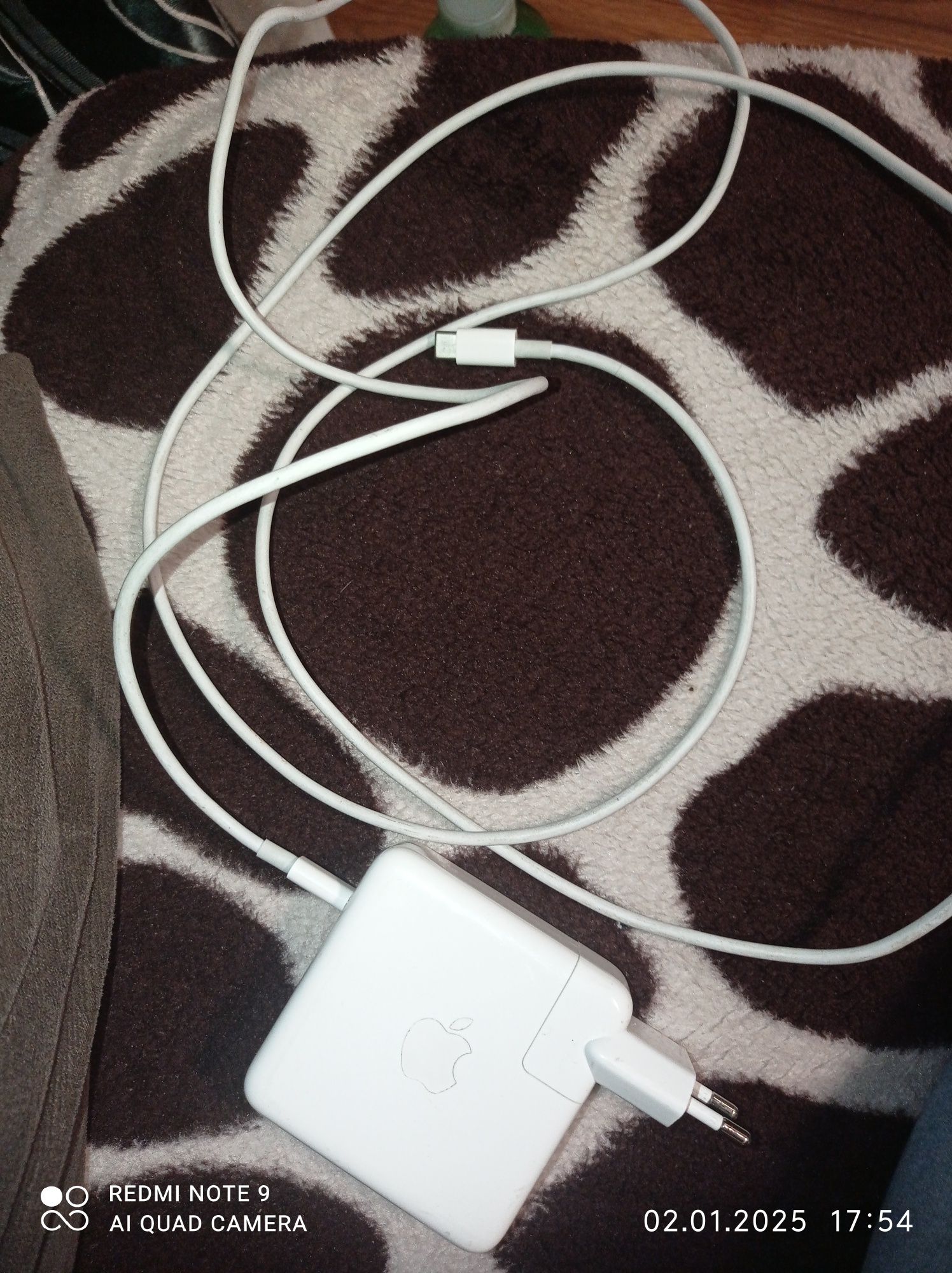 Încarcator AppleIncarcator retea Apple pentru MacBook USB-C, 70W, Whit