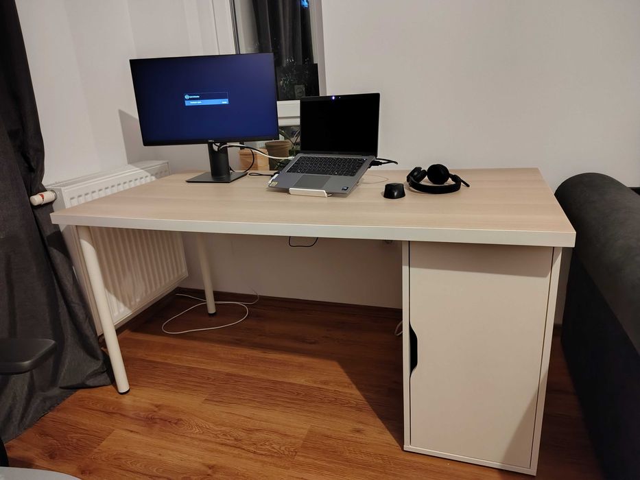 Vând birou 150x75 cm