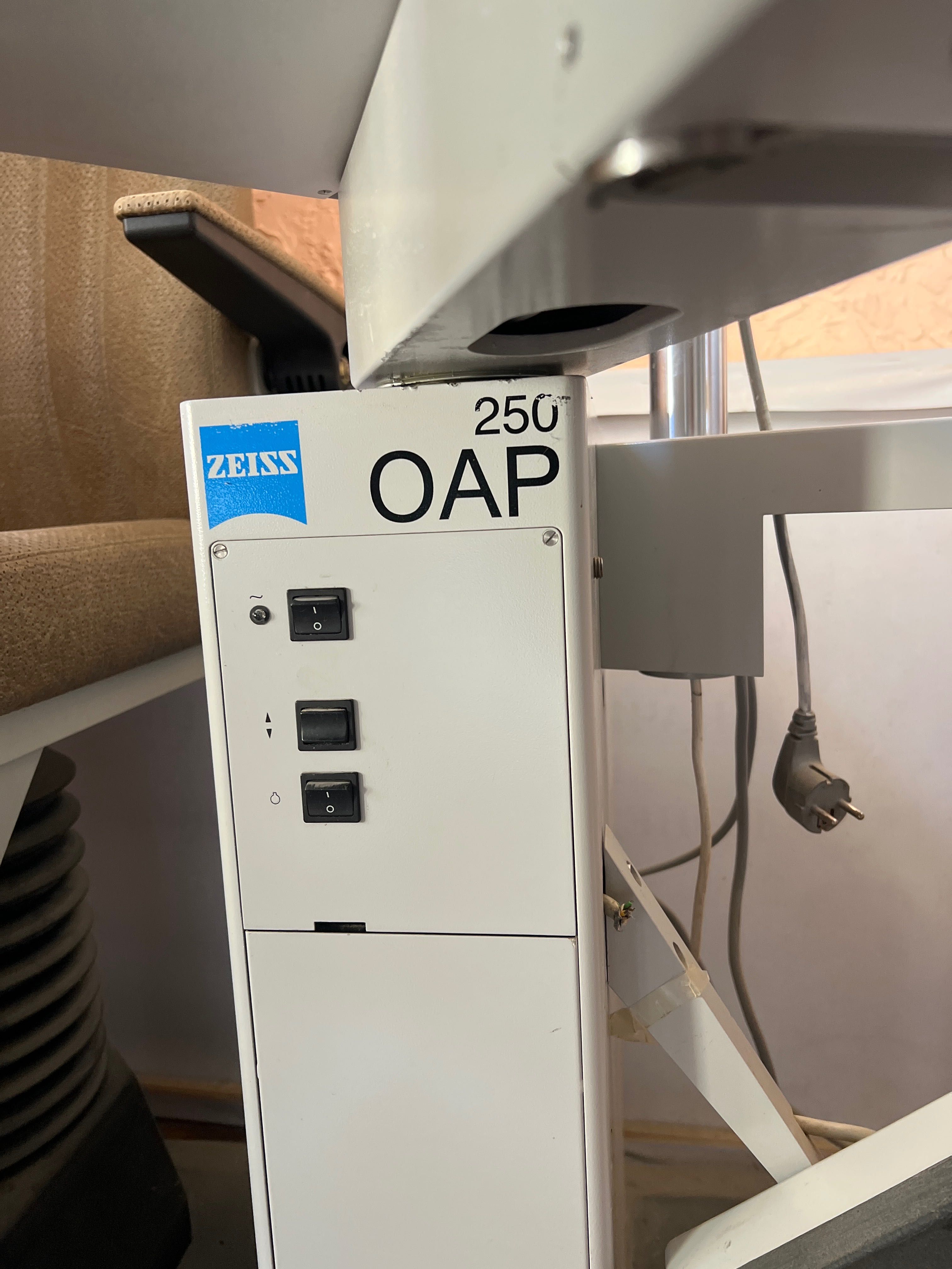офтальмологическое оборудование ZEISS OAP 250