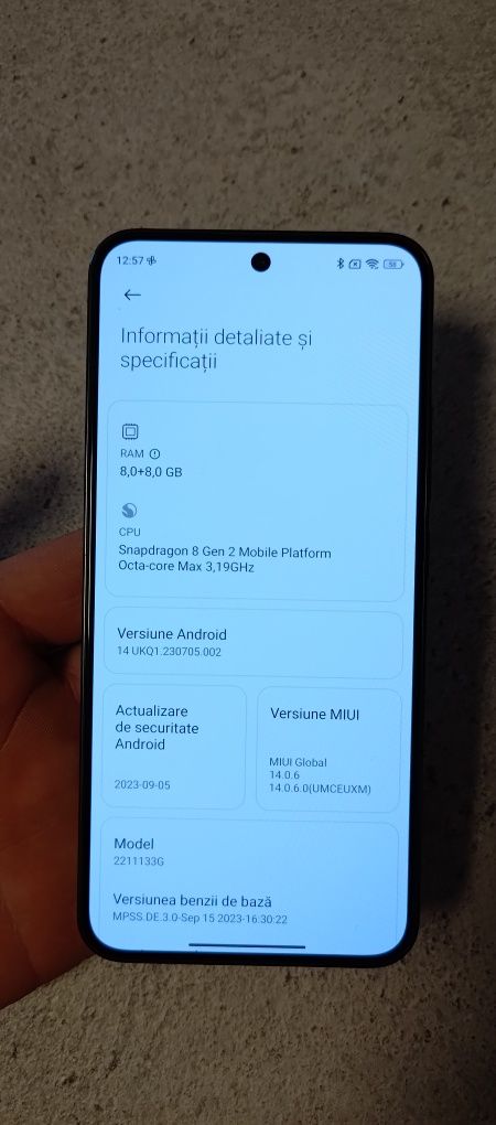 Xiaomi 13 inca in garantie