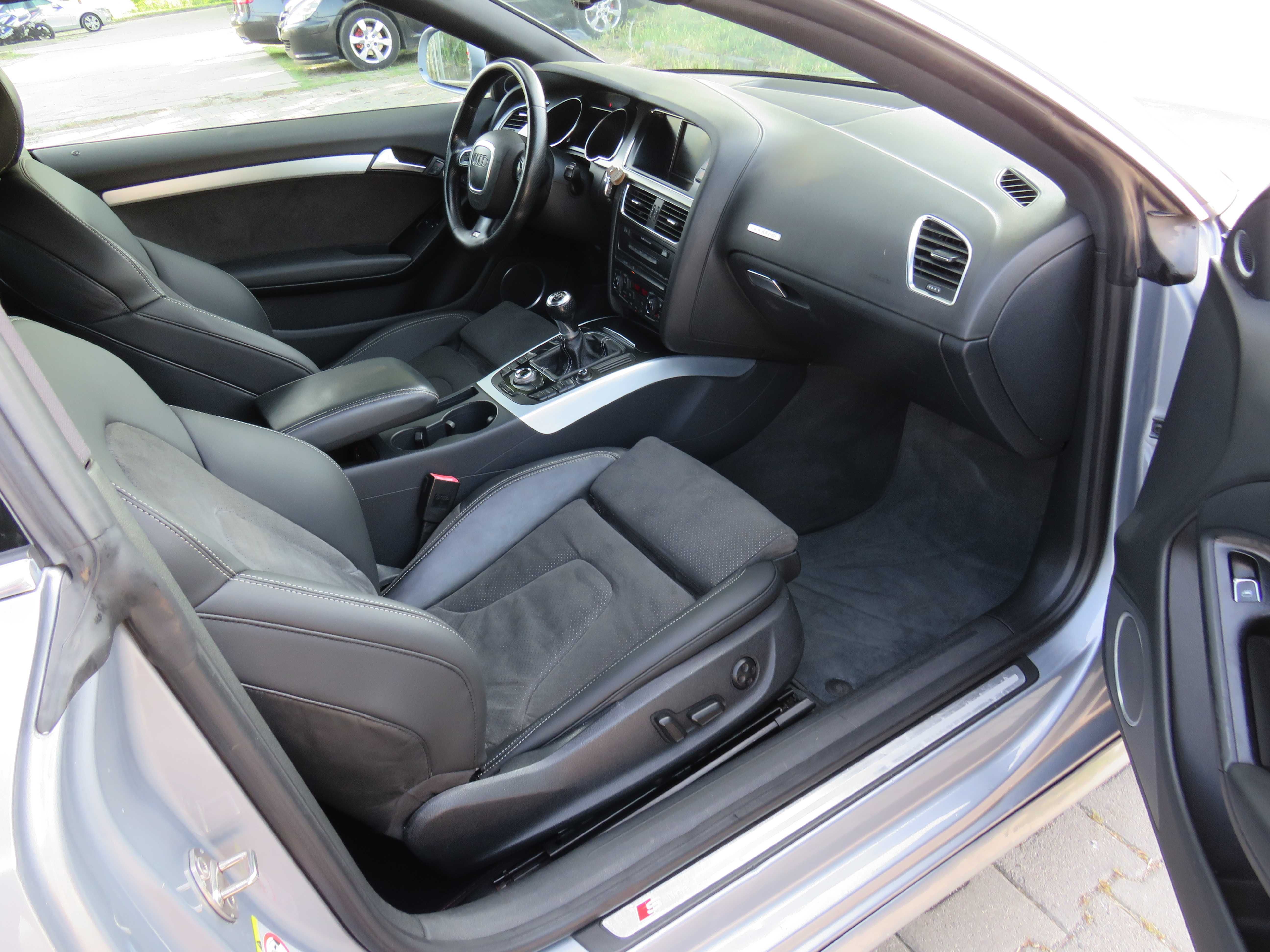 Audi A5 3.0TDI S-Line Ръчка CoUPE Quattro