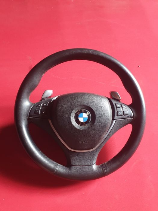 Vand volan bmw x5/x6 cu padele