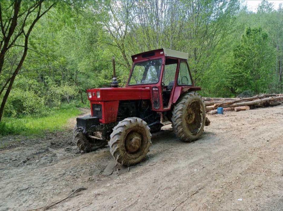 Tractor forestier U651 cu punte ZF