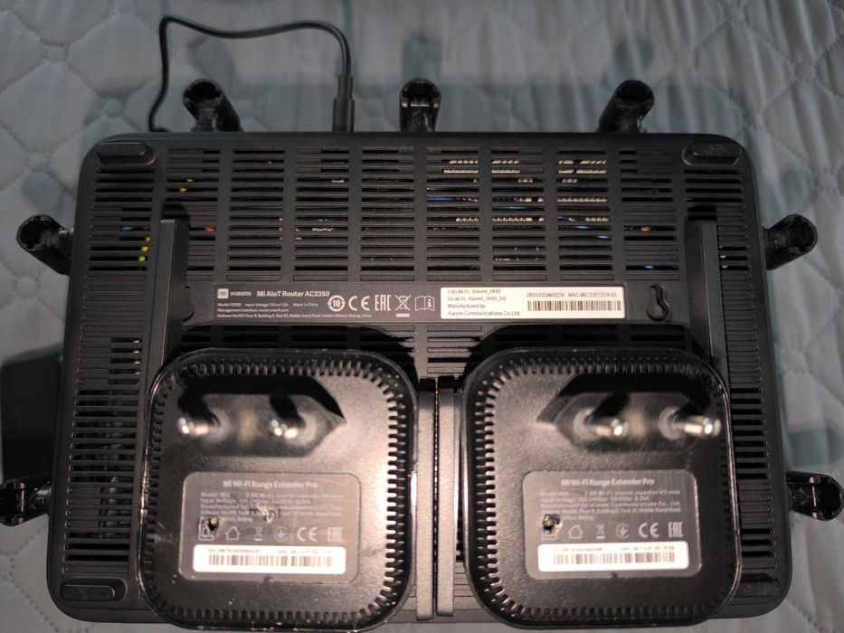 Рутер Xiaomi Mi AIoT Router AC2350 + 2бр. Xiaomi Mi Range Extender Pro