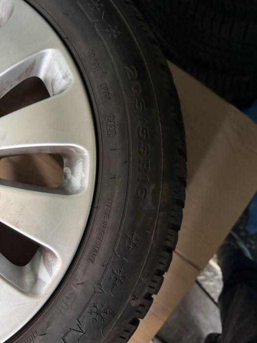 Jante mercedes cu anvelope dunlop iarna