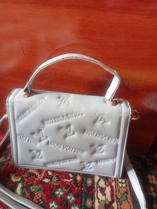 Сумкала сотилади нархи арзон