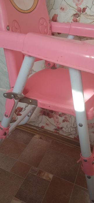 Продаю детски стульчик