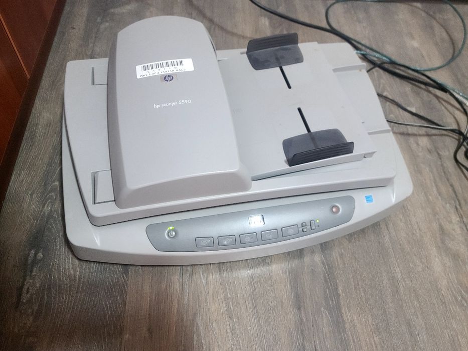HP scanjet 5590 sotiladi