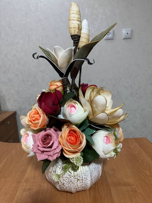 Искусственные цветы для интерьера ( Interier uchun sun'iy gullar )