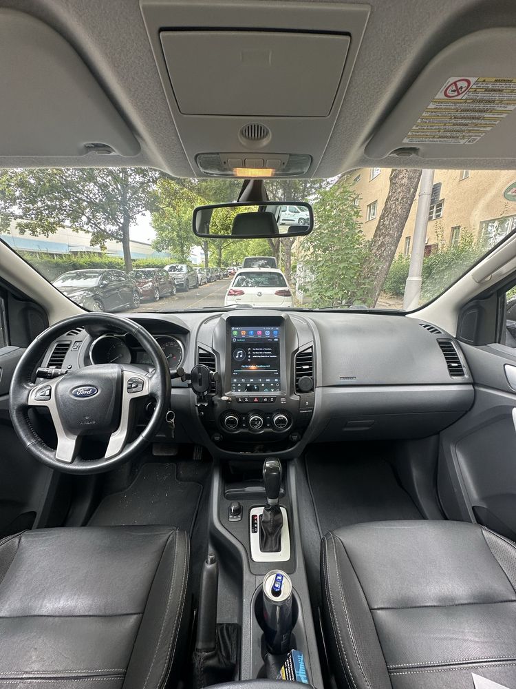 Ford ranger limited 3.2 250ps 2015