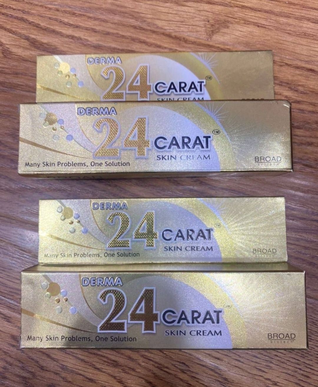 24 CARAT kremi Teridagi muomolari uchun