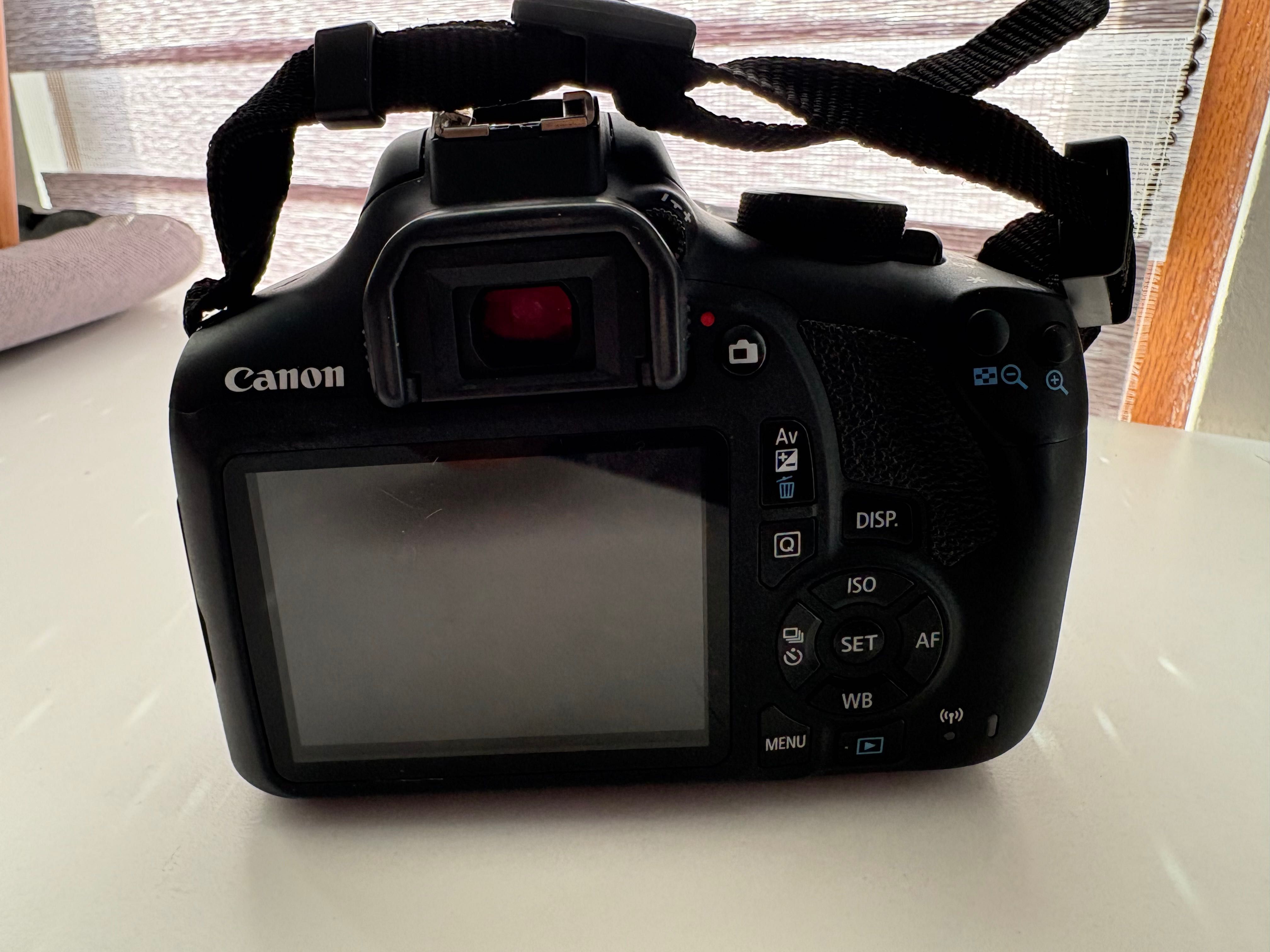 Фотоапарат Canon EOS 1300D