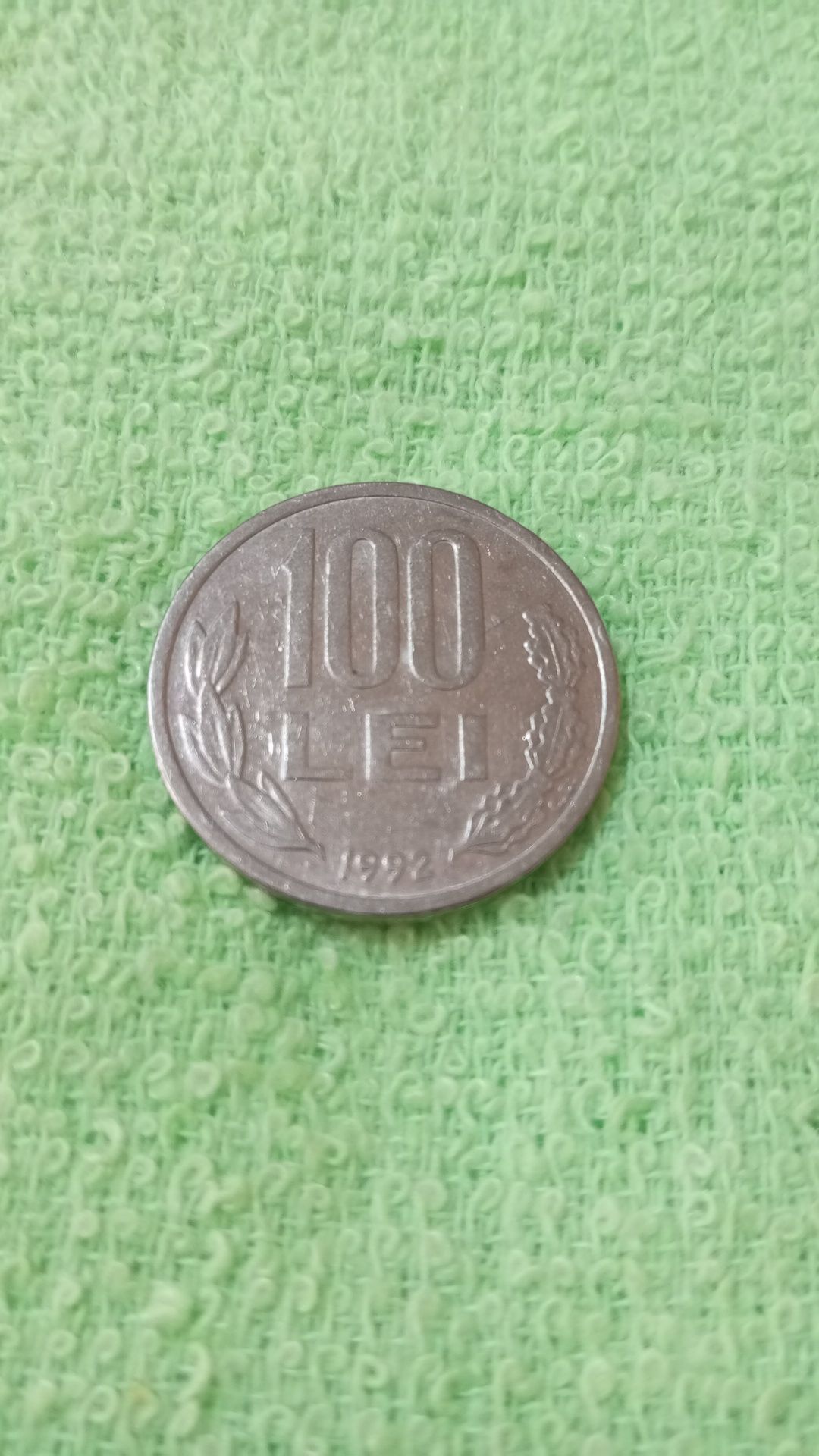 Vând această monedă din 1992