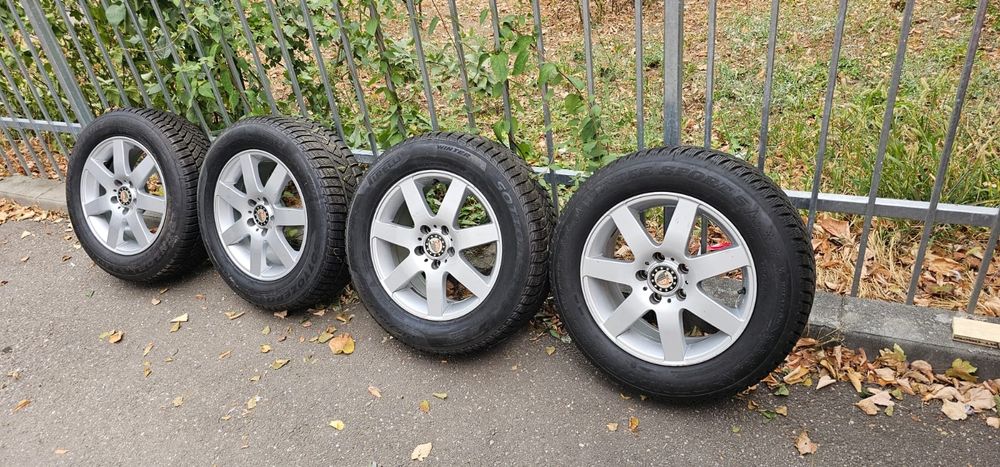 Set roti de iarna Audi dimensiune 16.