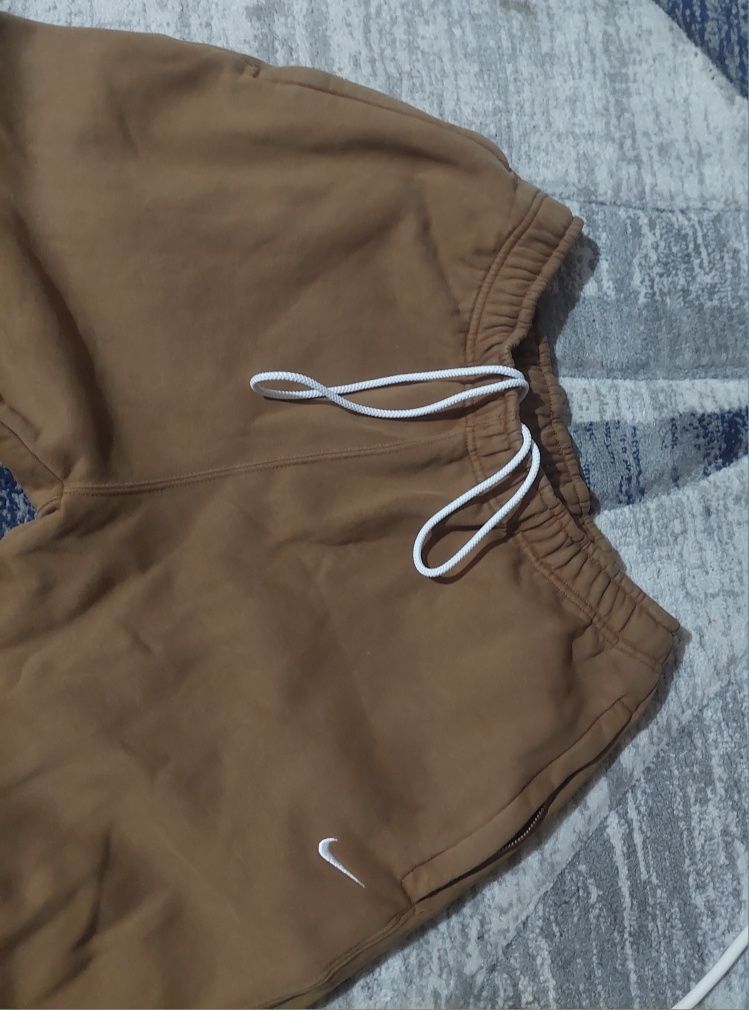 Pantaloni nike nrg