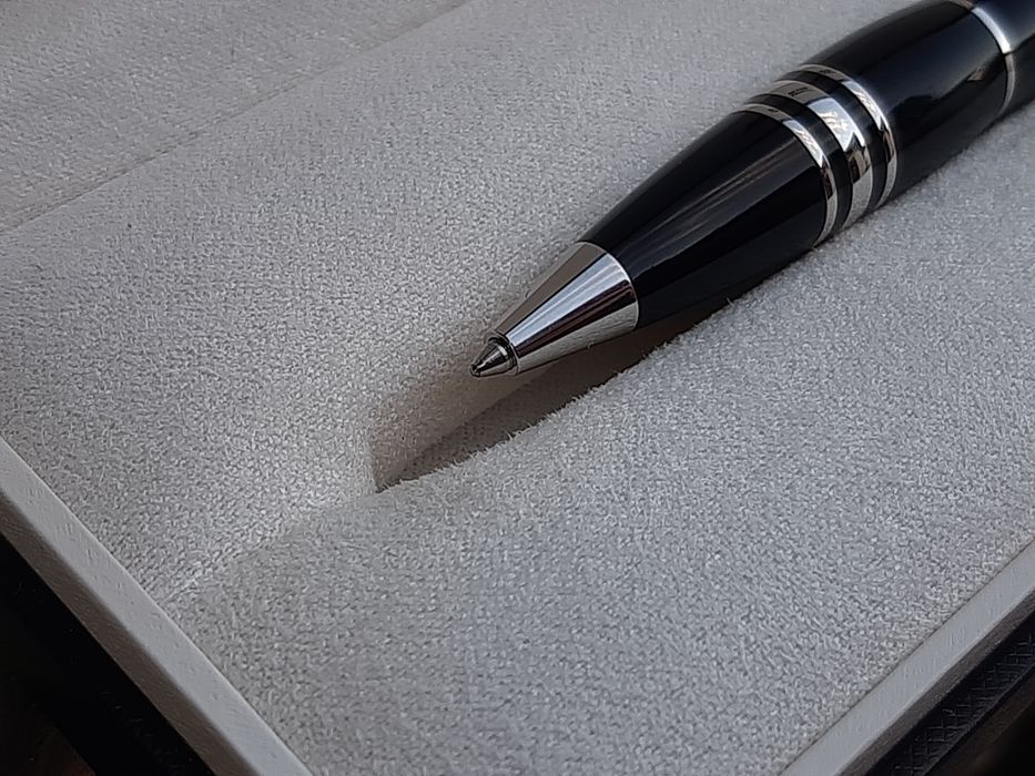 Pix MontBlanc Starwalker Ballpoint (model 8486)