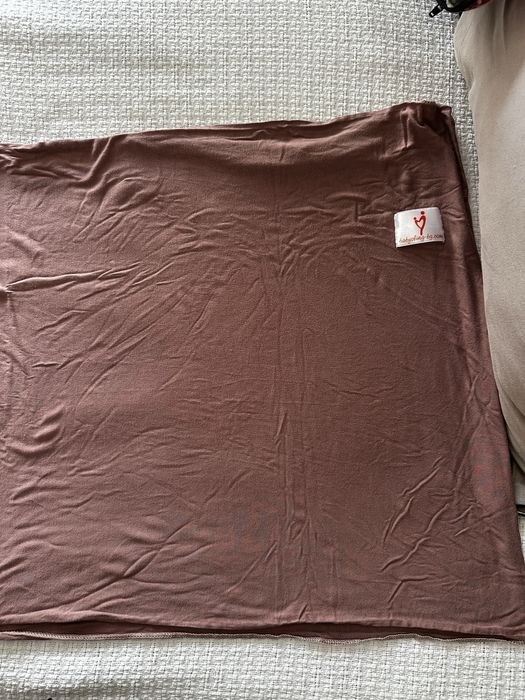 Слинг от babaysling-bg.com, цвят пепел от рози