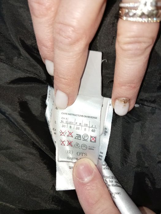 Продавам почти ново дамско яке с естествен гъши пух