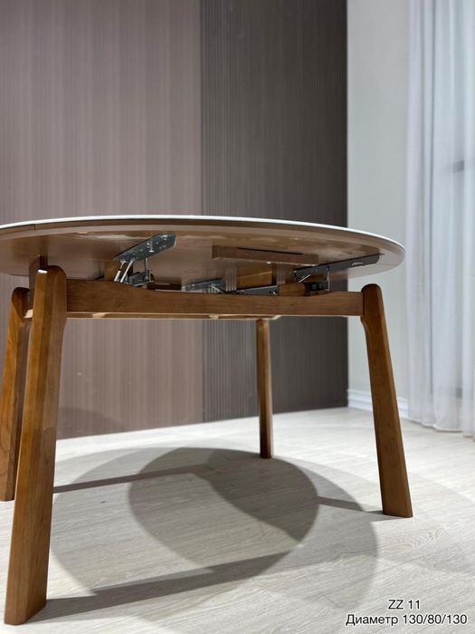 Кухонный столы и стулья. Комплект акция рассрочка. Новинкий столы .