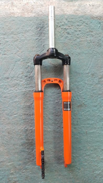 Se vinde furca bicicleta