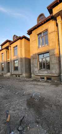 Таунхаус в Мотриде без ремонта кадастр есть цена 105000уе