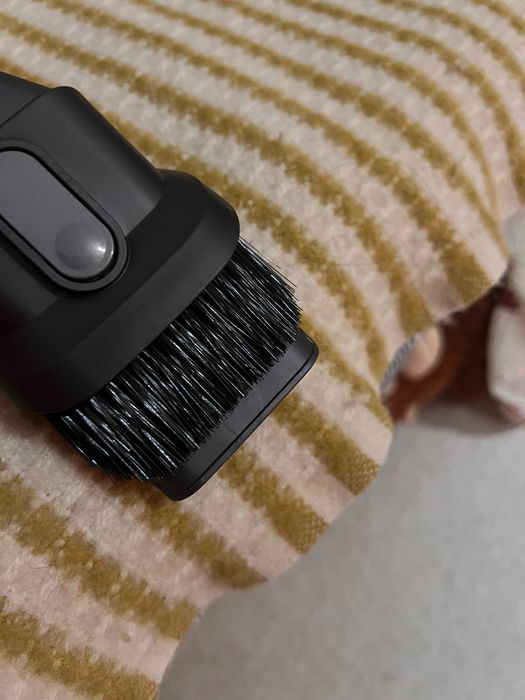 Perie noua de aspirator dyson gen5 detect absolute