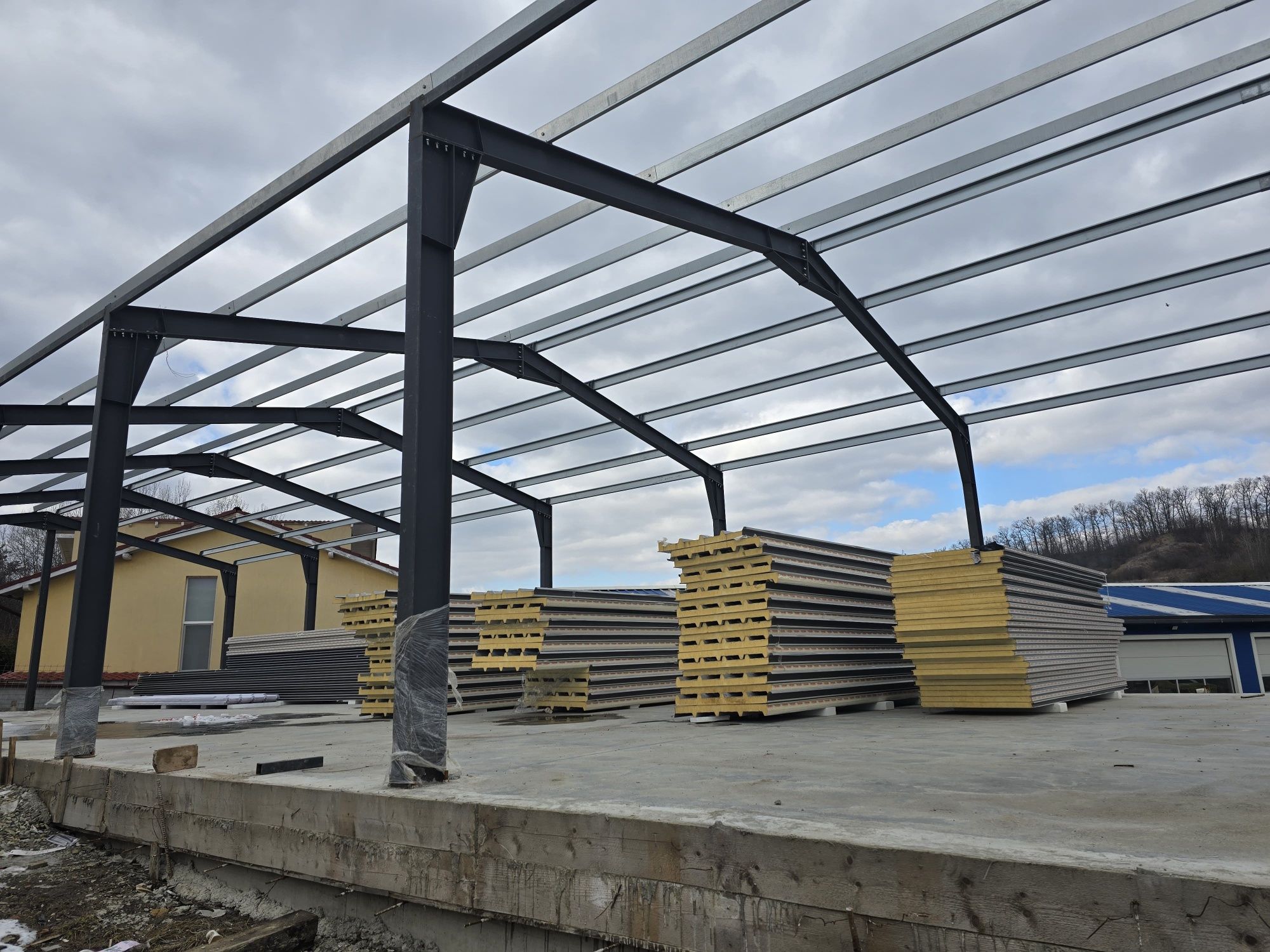 Hala noua structură metalică demontabila hala prindere pe suruburi
