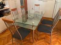 Стъклена маса със шест стола
