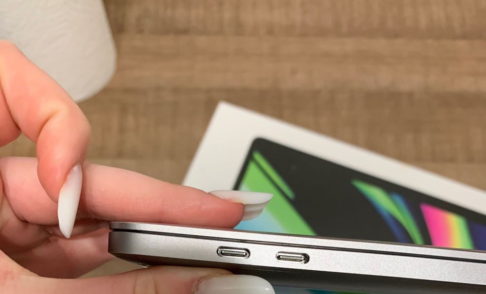 MacBook Pro 2022 13.3"