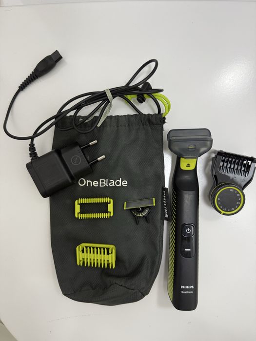 Aparat de ras Philips OneBlade Pro 360