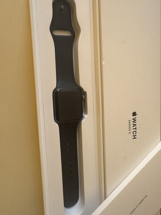 Продается Apple Watch 3 38mm