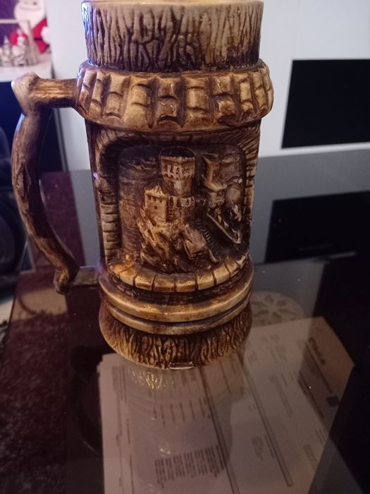 De vanzare halba de bere  pentru decor