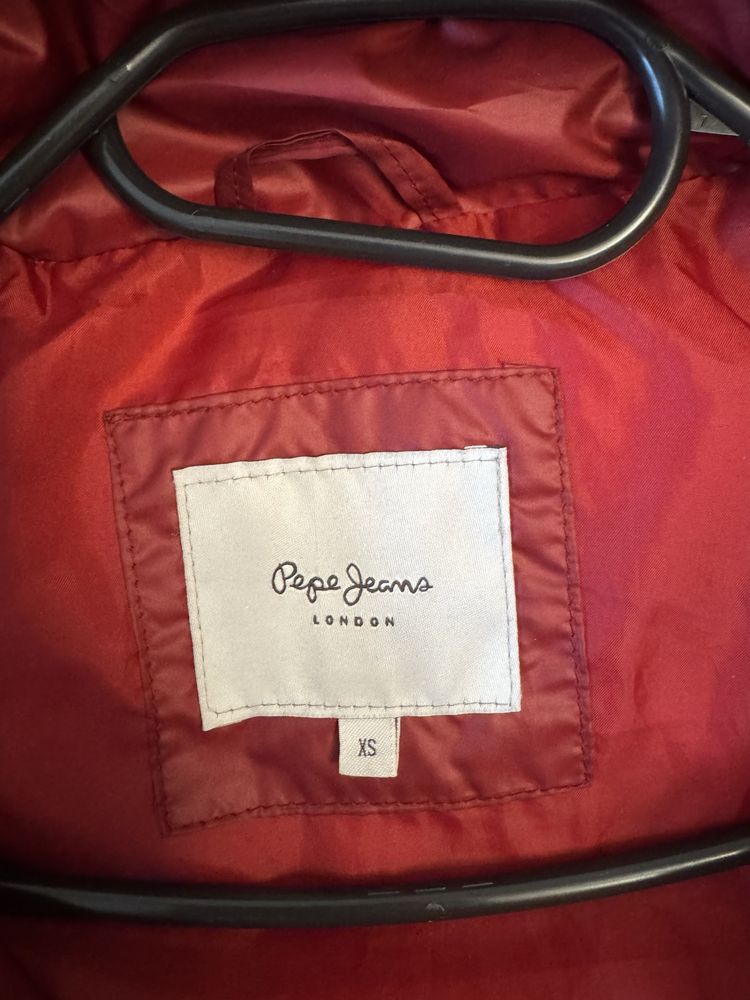 Дамско зимно яке Pepe jeans