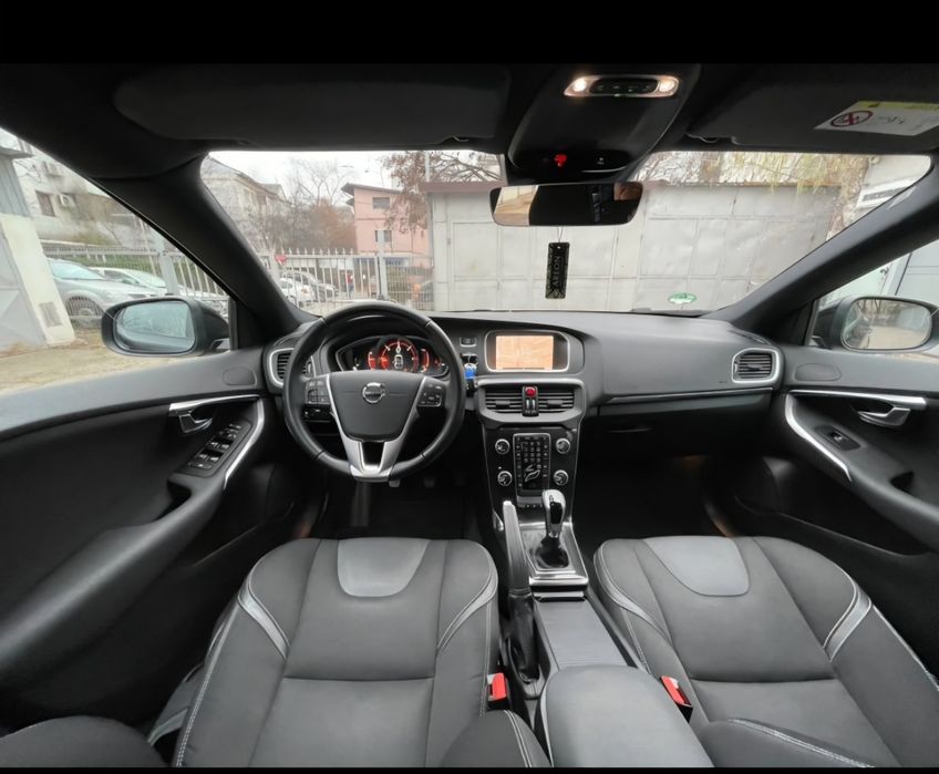 Volvo V40 D2 120CP/ 2017/ Webasto/ Parbriz încălzit/ Încălzire scaune