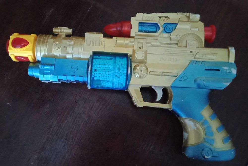 Игрушки разные по 1000